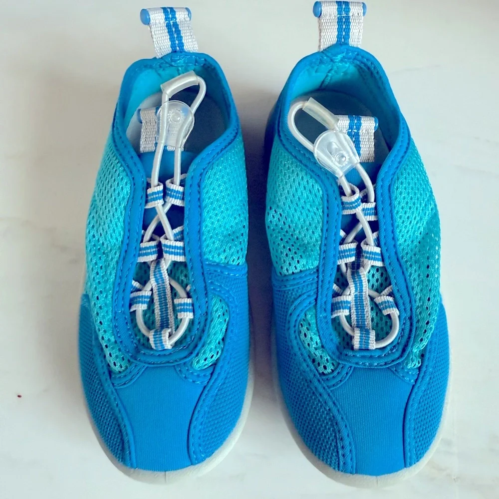 NWT Land's End Kids Watershoe Boys Girls Water Shoes Sneakers Turquoise Size 13M